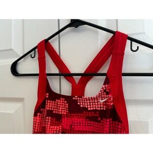 Nike Red Racerback One Piece Chlorine Resistant Swimsuit Women's Sz US 4 30 NEW